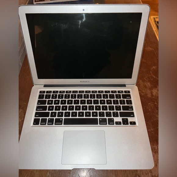 Apple Macbook Air 13” 128GB